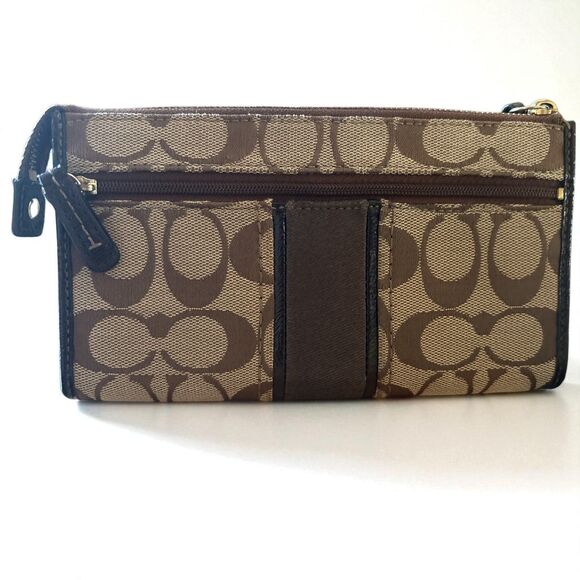 Coach Signature Canvas Wristlet Brown Khaki with leather Trim - Picture 2 of 6